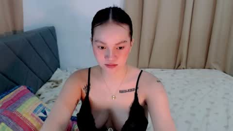 Snapshot of reignxxxx chatting on June 24, 2026, 8:19 pm Rei online show from June 24, 2026, 8:19 pm
