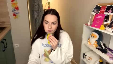 Snapshot of reilbelll chatting on February 17, 2026, 10:05 pm Bell online show from February 17, 2026, 10:05 pm