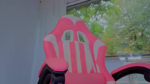 Snapshot of reina_cummings chatting on September 29, 2025, 5:56 am reina cummings online show from September 29, 2025, 5:56 am