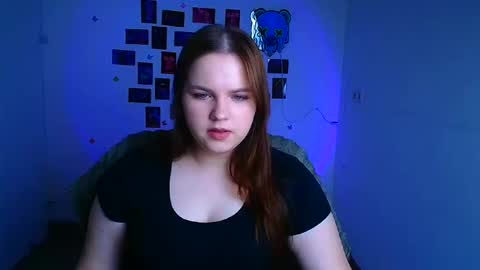 Snapshot of reinakitty_ chatting on March 4, 2026, 6:30 am Reina online show from March 4, 2026, 6:30 am