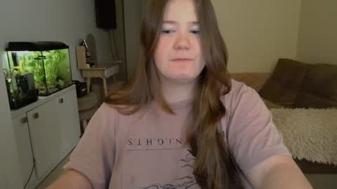 Snapshot of remirann_ chatting on February 1, 2025, 7:15 am Ann OF - remirann21 online show from February 1, 2025, 7:15 am