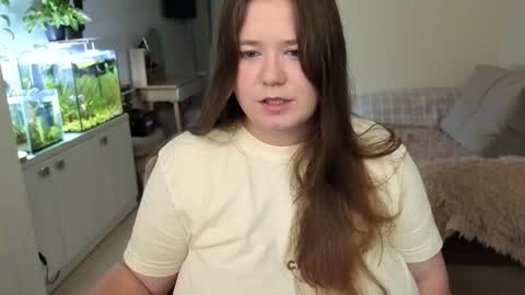 Snapshot of remirann_ chatting on September 18, 2025, 12:18 pm Ann OF - remirann21 online show from September 18, 2025, 12:18 pm