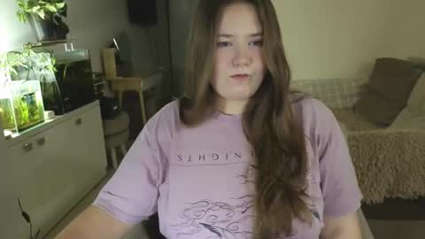 Snapshot of remirann_ chatting on November 20, 2025, 3:23 pm Ann OF - remirann21 online show from November 20, 2025, 3:23 pm