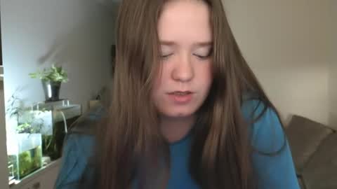 Ann OF - remirann21 online show from April 19, 2026, 2:49 pm