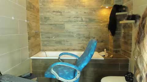 Snapshot of renata_venuss chatting on October 1, 2025, 10:16 pm Renata Venuss online show from October 1, 2025, 10:16 pm