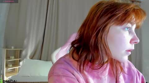 Snapshot of rene_shine chatting on January 11, 2026, 5:18 pm rene_shine online show from January 11, 2026, 5:18 pm