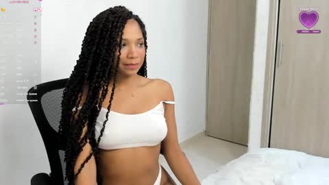 Snapshot of renell_aiston chatting on January 16, 2025, 2:51 am RENELL online show from January 16, 2025, 2:51 am