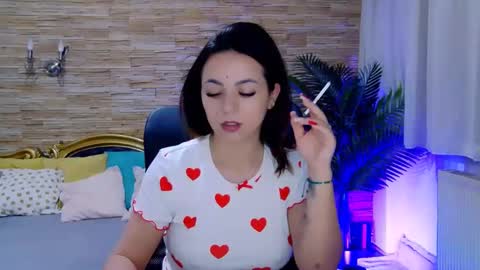 Snapshot of renesmesweet chatting on February 21, 2025, 9:02 am renesmesweet online show from February 21, 2025, 9:02 am