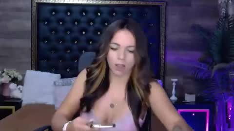 Snapshot of renesmesweet chatting on October 30, 2025, 9:55 am renesmesweet online show from October 30, 2025, 9:55 am