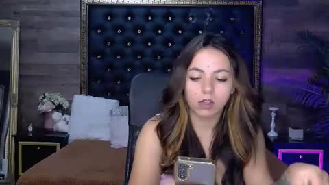 Snapshot of renesmesweet chatting on October 31, 2025, 8:37 am renesmesweet online show from October 31, 2025, 8:37 am