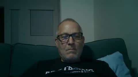 Snapshot of renewaz chatting on March 14, 2026, 4:29 am Renewaz online show from March 14, 2026, 4:29 am