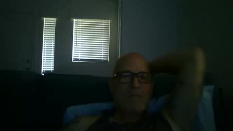 Snapshot of renewaz chatting on March 15, 2026, 11:11 pm Renewaz online show from March 15, 2026, 11:11 pm