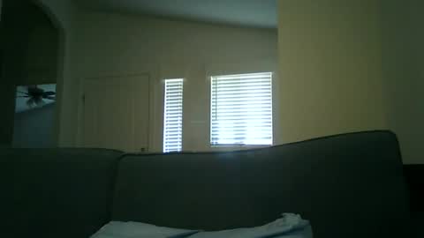 Snapshot of renewaz chatting on April 14, 2026, 11:00 pm Renewaz online show from April 14, 2026, 11:00 pm