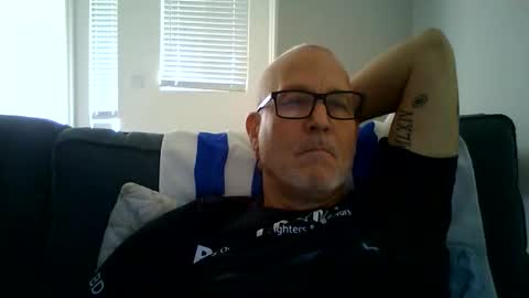 Snapshot of renewaz chatting on May 28, 2026, 3:09 pm Renewaz online show from May 28, 2026, 3:09 pm