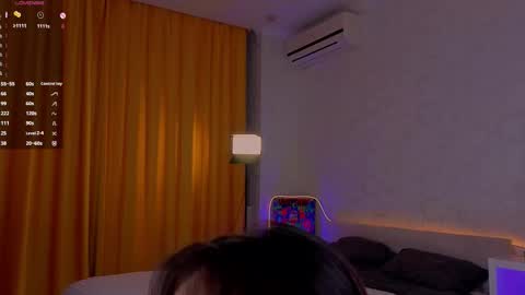 Snapshot of renochka chatting on January 11, 2026, 5:45 am renochka online show from January 11, 2026, 5:45 am