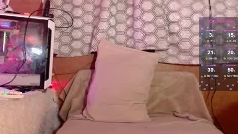 Snapshot of respectme0923 chatting on September 21, 2025, 5:31 am HAZEL online show from September 21, 2025, 5:31 am