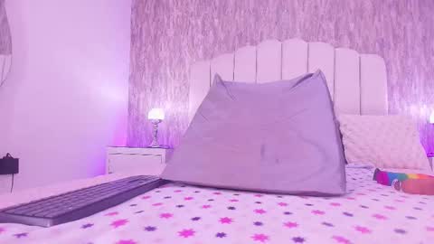 Snapshot of reven_lilith chatting on February 14, 2026, 3:25 am REVEN online show from February 14, 2026, 3:25 am