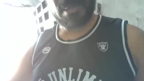 reydiaz665636 online show from April 6, 2026, 6:31 pm