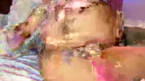 Snapshot of reyna77 chatting on December 9, 2024, 8:33 pm reyna77 online show from December 9, 2024, 8:33 pm
