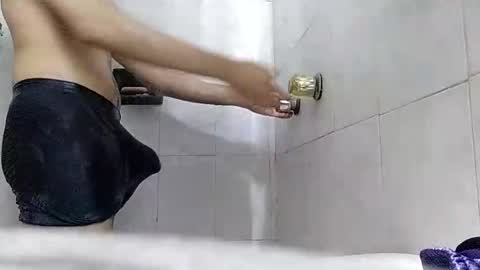 Snapshot of reynspen chatting on October 13, 2025, 2:44 am Reynspen online show from October 13, 2025, 2:44 am