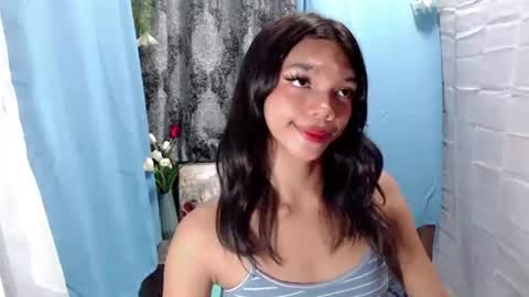 rhiana_slut online show from November 14, 2025, 4:44 am