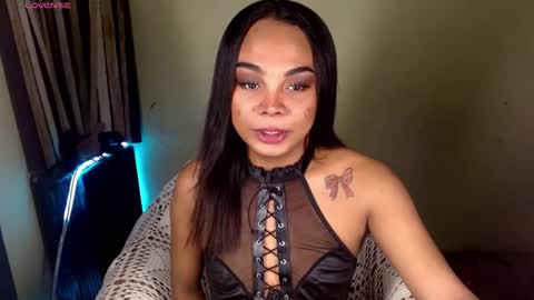 rhianasollway69 online show from December 23, 2025, 10:24 am