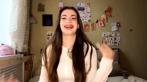 Anna online show from November 22, 2025, 9:08 am