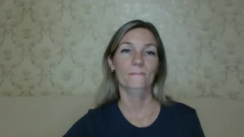 Snapshot of rialur09 chatting on December 5, 2025, 6:37 pm Galina online show from December 5, 2025, 6:37 pm