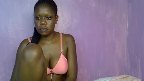 riana_sha online show from March 3, 2025, 7:17 pm