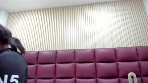 Snapshot of rianamanson chatting on November 16, 2025, 9:20 pm Riana online show from November 16, 2025, 9:20 pm