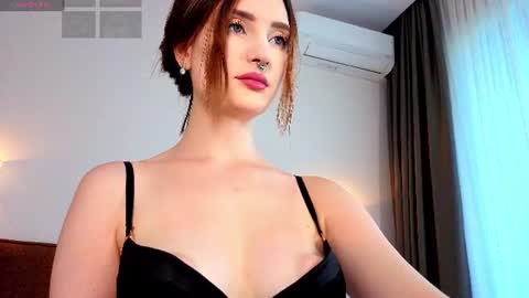 Ria Woods online show from June 30, 2026, 2:18 pm