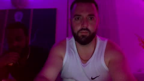 ricanpapi305 online show from October 26, 2025, 3:01 am