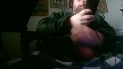 Snapshot of richard11268869 chatting on December 17, 2025, 5:24 am richard11268869 online show from December 17, 2025, 5:24 am