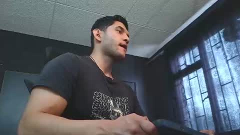 Snapshot of richard_milleer chatting on June 18, 2026, 5:28 pm Ricardo online show from June 18, 2026, 5:28 pm