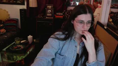 Snapshot of richeater chatting on September 18, 2025, 6:59 am Jane Doe online show from September 18, 2025, 6:59 am