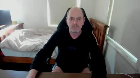 Snapshot of richie_de chatting on July 20, 2026, 2:15 am richie_de online show from July 20, 2026, 2:15 am