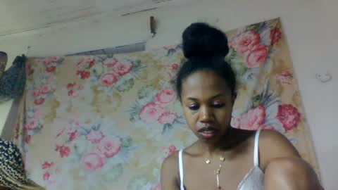 richimelaa online show from May 28, 2026, 2:42 am