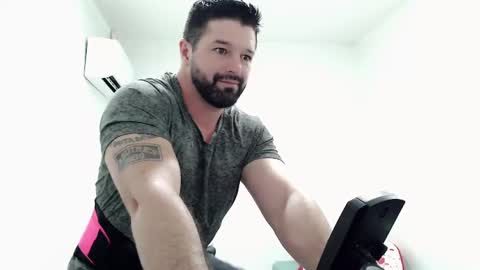 Snapshot of richrolland chatting on February 26, 2025, 2:36 pm Rickseduction online show from February 26, 2025, 2:36 pm