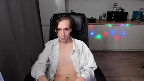 Snapshot of rick_reed chatting on December 13, 2025, 10:37 pm Rick online show from December 13, 2025, 10:37 pm