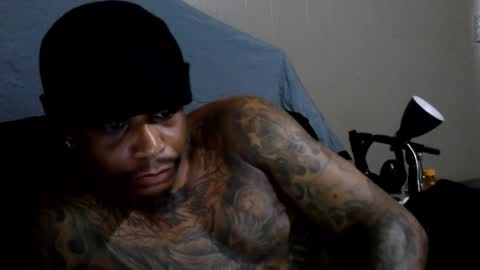 Snapshot of rickavelli chatting on September 29, 2025, 1:44 am Rick online show from September 29, 2025, 1:44 am