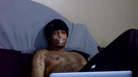 Snapshot of rickavelli chatting on October 27, 2025, 2:10 pm Rick online show from October 27, 2025, 2:10 pm