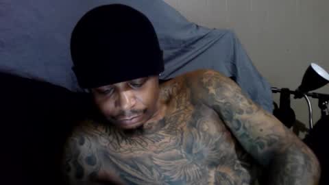 Snapshot of rickavelli chatting on November 16, 2025, 4:12 pm Rick online show from November 16, 2025, 4:12 pm