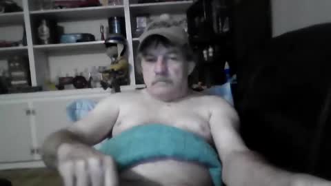 Snapshot of rickfunkhouser1 chatting on December 17, 2024, 6:02 am rickfunkhouser1 online show from December 17, 2024, 6:02 am