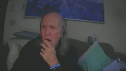 Snapshot of rickl56 chatting on December 30, 2024, 9:19 pm rickl56 online show from December 30, 2024, 9:19 pm