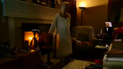 PINK HOLE TWINK online show from February 20, 2025, 5:01 am