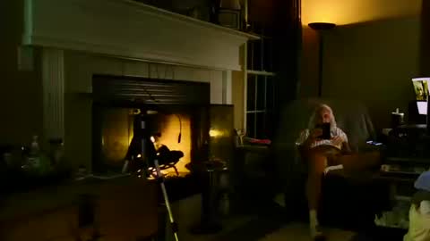 PINK HOLE TWINK online show from October 15, 2025, 4:01 am