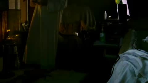 Snapshot of ricks4fun chatting on December 18, 2025, 1:33 am PINK HOLE TWINK online show from December 18, 2025, 1:33 am