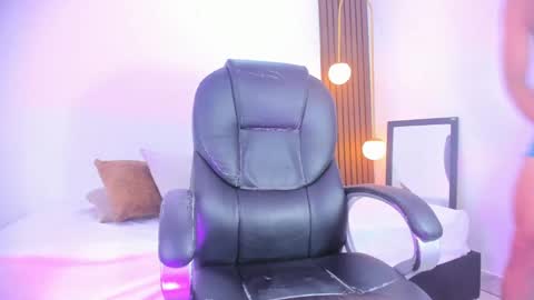 Ricky  online show from December 3, 2024, 8:39 pm