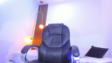 Ricky  online show from February 6, 2025, 12:54 am