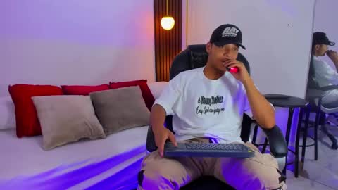 Ricky  online show from February 22, 2025, 8:20 pm